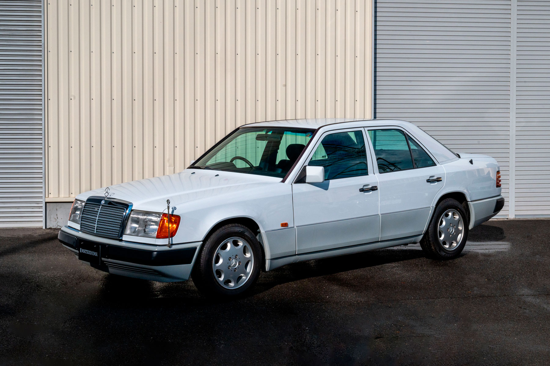 Mercedes-Benz 280E (W124)